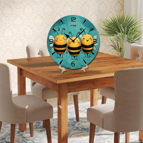 cute cartoon bees 002 05.jpg