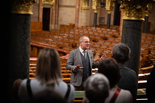 616036233 1471718784960926 8814574647380712908 n.jpg?stp=dst jpg s590x590 tt6& nc cat=102&ccb=1 7& n.jpg