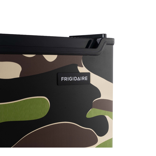 EFRF6516 CAMO 6COM logo 1000.png