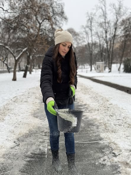 616185948 894809966615615 234456249202732311 n.jpg?stp=cp6 dst jpg s590x590 tt6& nc cat=109&ccb=1 7&.jpg