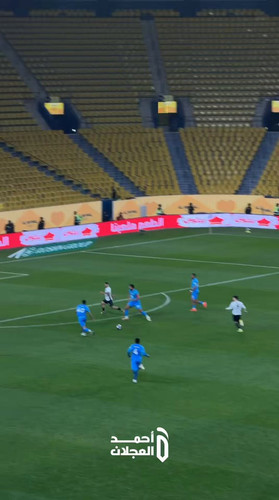 B2vdqC3f5f5Xu 6q.jpg