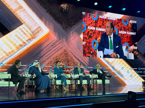 G ns3hrXQAAv MJ?format=jpg.jpg