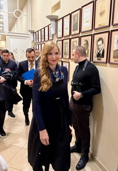 615792498 1423839985856198 8056145424107585441 n.jpg?stp=dst jpg s590x590 tt6& nc cat=111&ccb=1 7& n.jpg