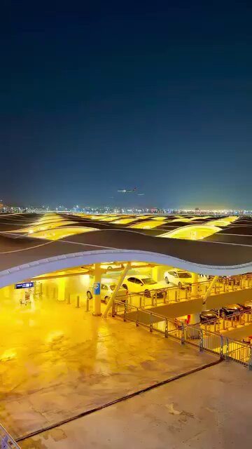 mYaAoe0Jucc kSuz.jpg