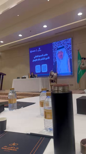 fMStIhnvL6U dYFz.jpg