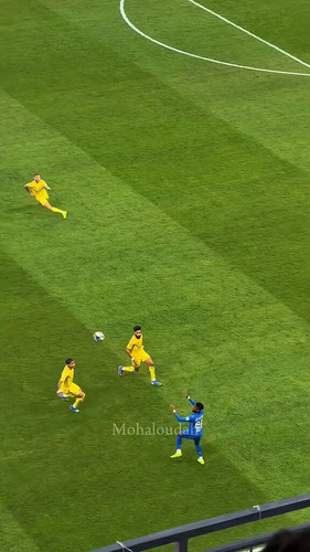 7xr3c9 S JHHTP21.jpg