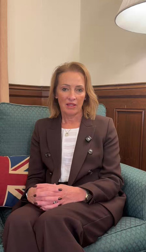 lgQQN5zc1b 0MUIG.jpg