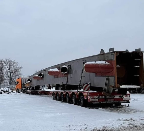 615549085 1254329339842713 8802694359349452369 n.jpg?stp=cp6 dst jpg s590x590 tt6& nc cat=100&ccb=1 .jpg