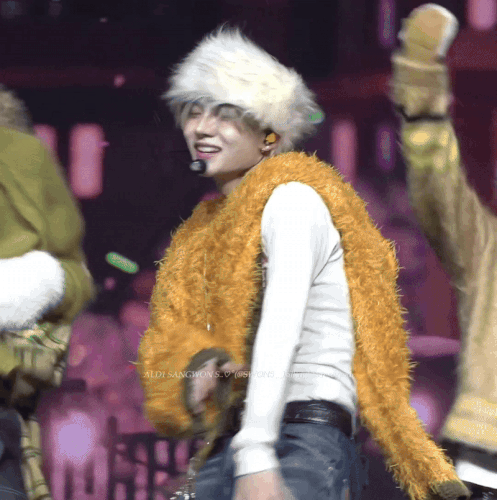 ezgif 1d339d03f9d5baab.gif