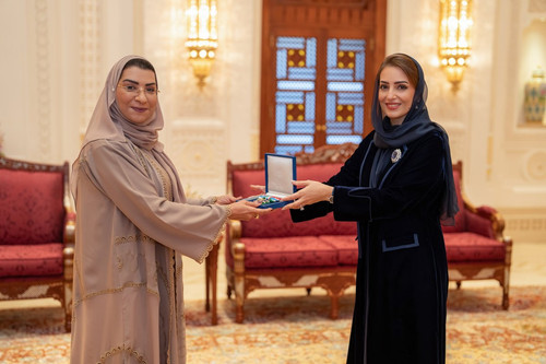 G nh4XOb0AAS90z?format=jpg.jpg