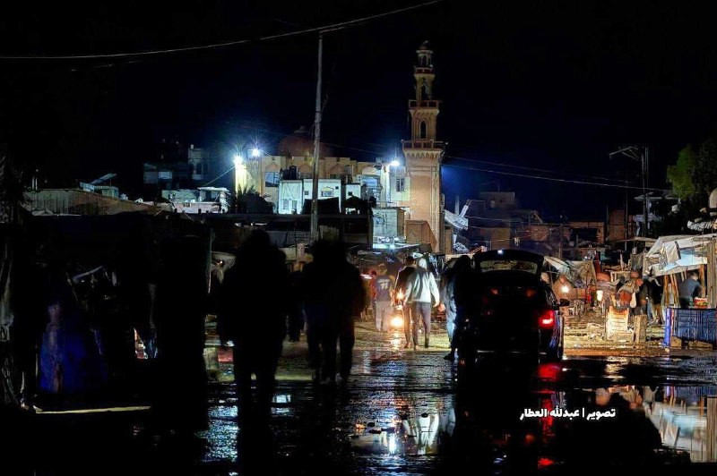 غرق عشرات الخيام في منطقة المسلخ ومخيم الأمل والمقابر قرب الحي النمساوي غربي خان يونس، مع مناشدات بتدخل عاجل....
