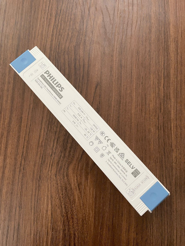 nguon ballast tang pho bien the philips driver dien tu den led day certadrive led transformer 120w 2.jpg