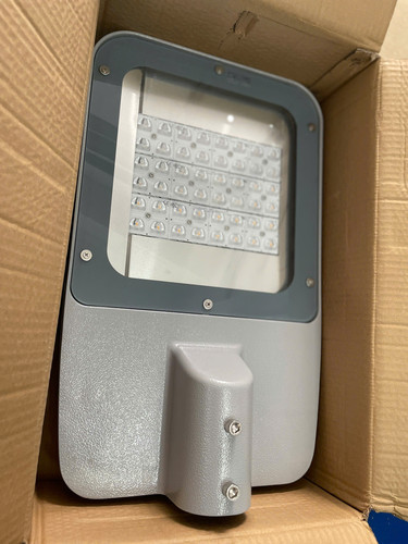 den duong led streetlight philips inside bri372 150w cw ip66 6500k (3).jpg