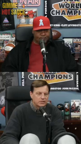 2t onBGdjll38CHi.jpg