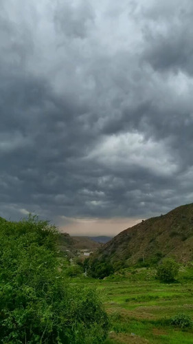 jTZHJtBaGKAWhc o.jpg