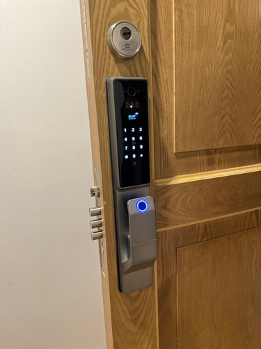 Smart door locks.jpg