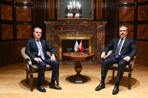 G7TPaSwXIAALjEd.jpg