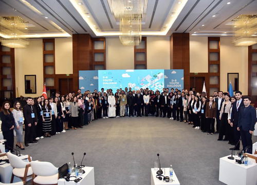 G7lMOeXWQAAl08a.jpg