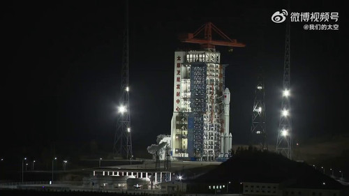 mNC 3m6UIzyskobm.jpg