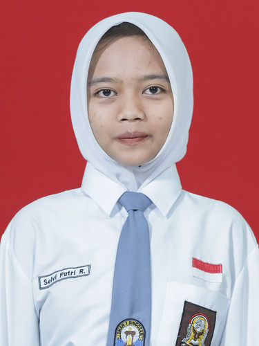 SILVI PUTRI R. .jpg