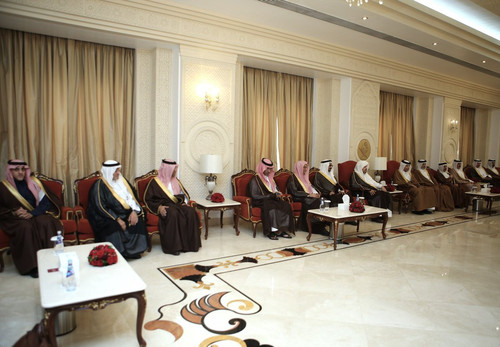 G7pbMVbXQAARjx6.jpg