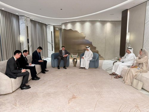 G7qkYrFbcAEIpM1.jpg