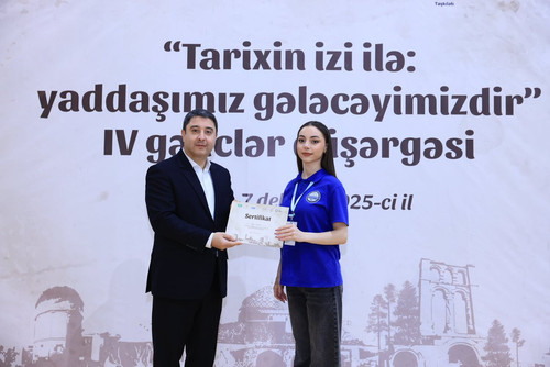 G7psLuQWIAAtCZE.jpg
