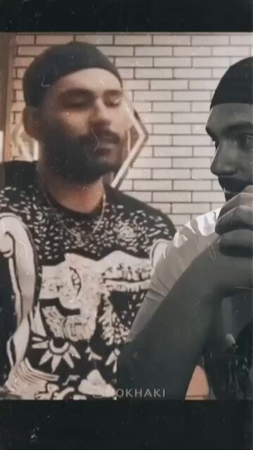 NQTgCQ7IwI80bUUT.jpg