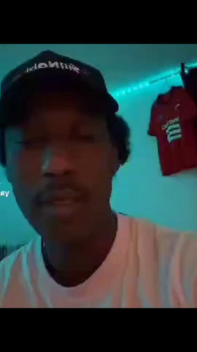 9rWkiJsfxYacWa0G.jpg