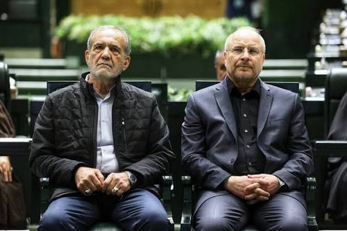 G7qolNfawAEmZtB.jpg