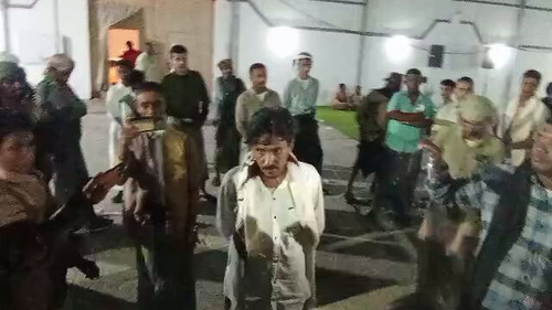 YO8IL1WLvS9KNUji.jpg