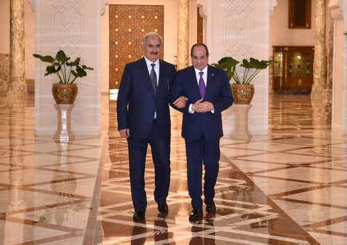 G7qAboxXYAAd6MJ.jpg