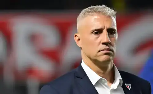 São Paulo busca vitória decisiva frente ao adversário para selar campanha e garantir oitavo lugar no Brasileirão