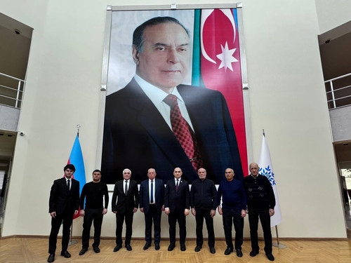 G7n3yHgW8AAssNc.jpg