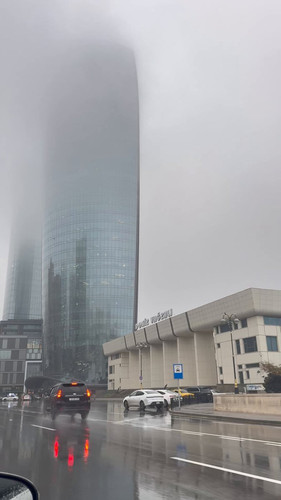 mZ hUUfeFM3FEaqO.jpg