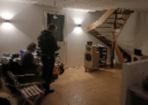 1 IMG 20251207 102027 visage pixel tres flou.jpg