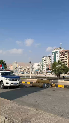 IKHWf6qLellZhfjp.jpg