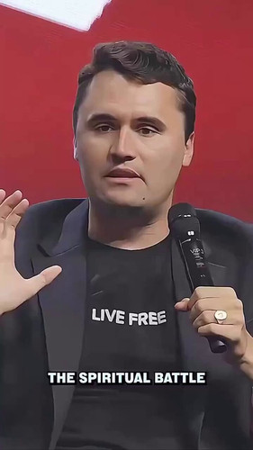 uvGT6eSZisuaSKlO.jpg