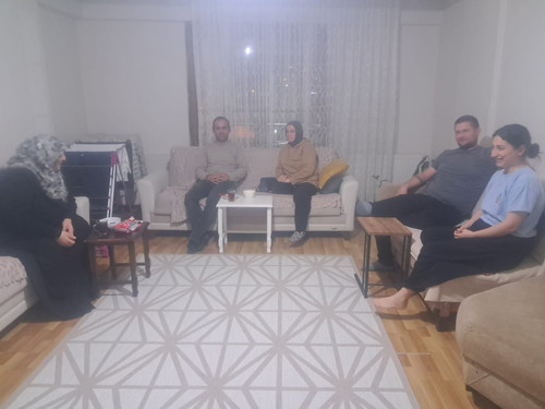G7q5BajWgAE2xuq.jpg
