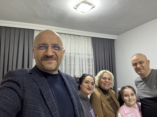 G7q5EElW4AAan9m.jpg