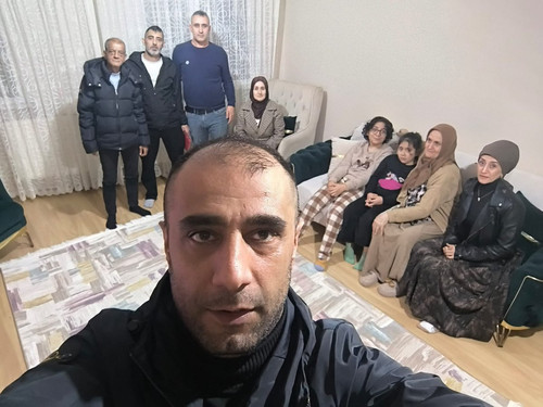 G7q3ryRWgAEPa1R.jpg
