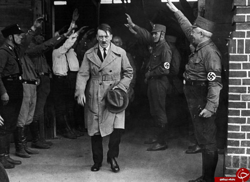 G7lGynqX0AAs Sr?format=jpg.jpg