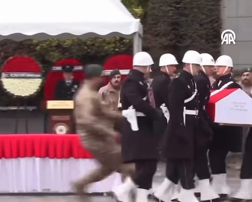 nVibG Vkxpq0Cdxa.jpg