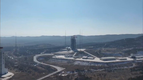 u1UgOb Puni8ix Q.jpg