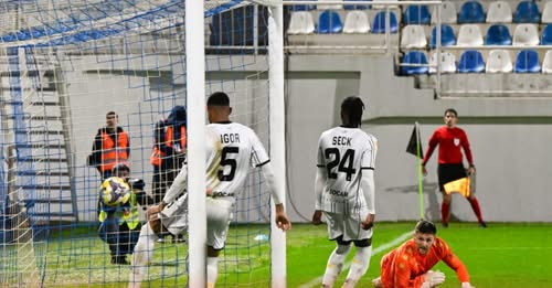 8051268850749953127?url=https%3A%2F%2Ffutbolpress.az%2Fwp content%2Fuploads%2F2025%2F12%2Fneftci.png.jpg