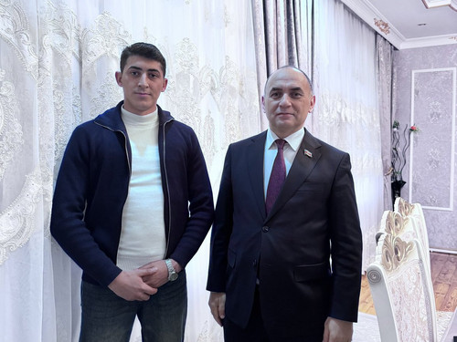 G7qMKA7WsAAlq4I.jpg