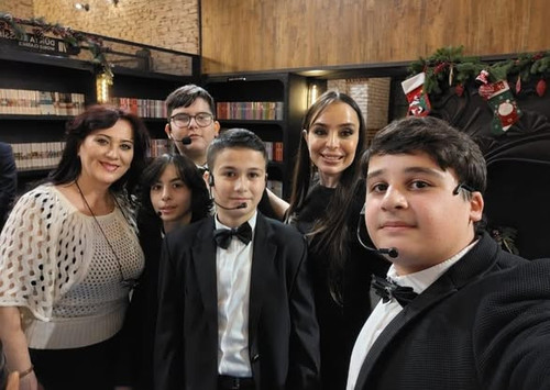 597847665 1453360070123583 2034201234329250611 n.jpg?stp=dst jpg p417x417 tt6& nc cat=103&ccb=1 7& n.jpg