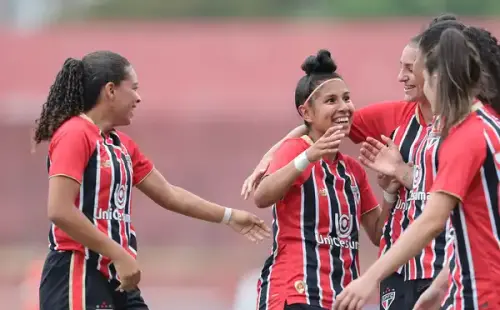 São Paulo e Red Bull Bragantino se enfrentam hoje: veja onde assistir ao confronto da Copinha feminina