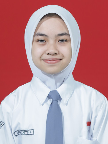 ANNISA AYATTUL H.jpg