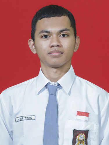 AHMAD NUR WAHID.jpg